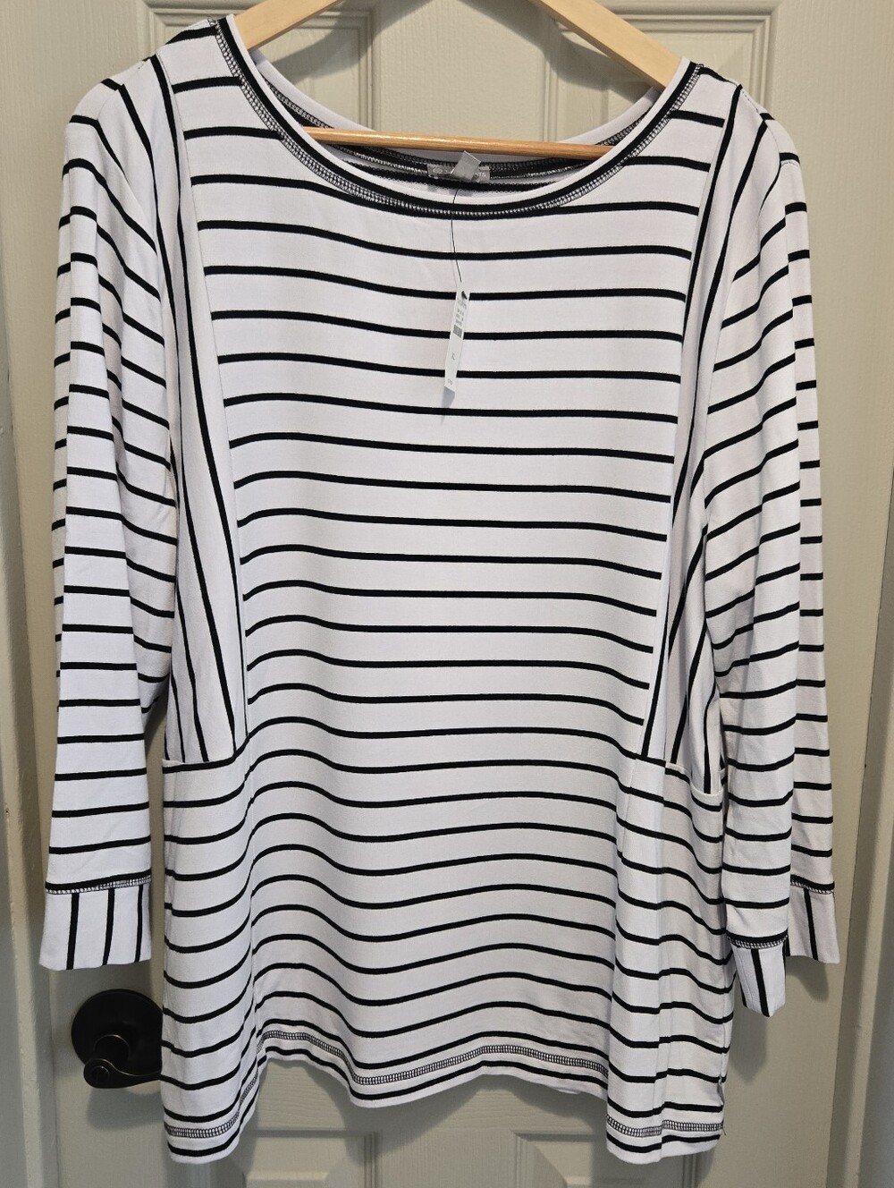 T By Talbots Striped Black and White Long Sleeve 3/4 Sleeve Women's Top Sz XL